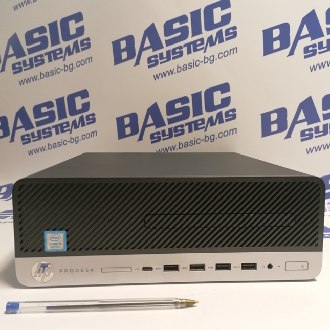 HP ProDesk 600 G4 SFF Компютър втора употреба Процесор: Intel Core i5-8600 - 3.00 GHz (6 ядра, 6 логически ядра, Max Turbo Frequency 4.10 GHz, 9MB Smart Cache), Процесора се потдържа от Windows 11.  Памет: 8GB DDR4 - Up to 64 GB DDR4-2666 SDRAM, Memory slots 4 DIMM  Твърд диск: 256GB NVMe