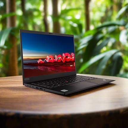 Lenovo ThinkPad X1 Carbon (8th Gen) Laptop vtora upotrebaon a wooden table with a natural background